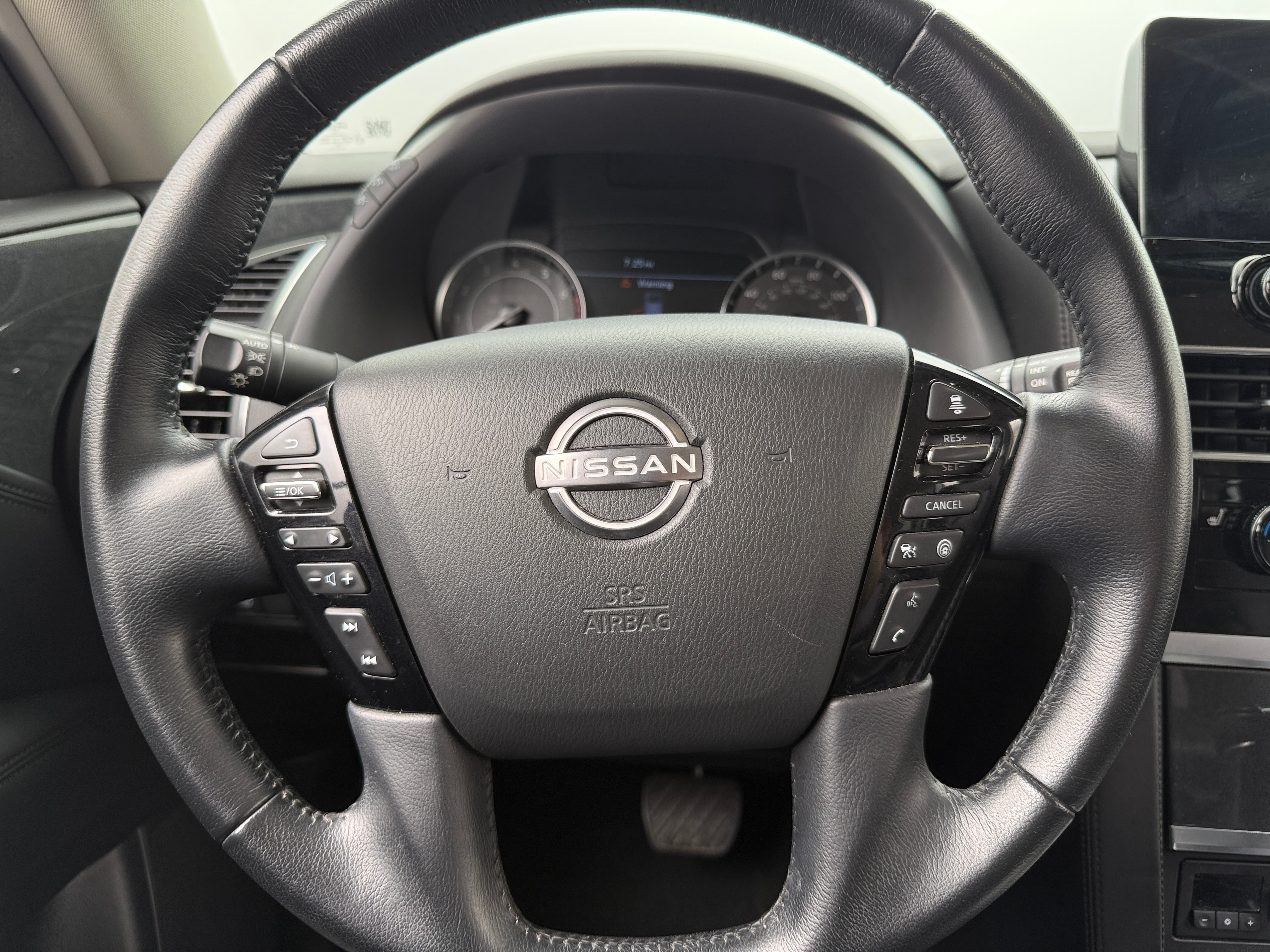 nissan armada 2024 JN8AY2ACXR9196771 image nissan armada 2024 JN8AY2ACXR9196771 image