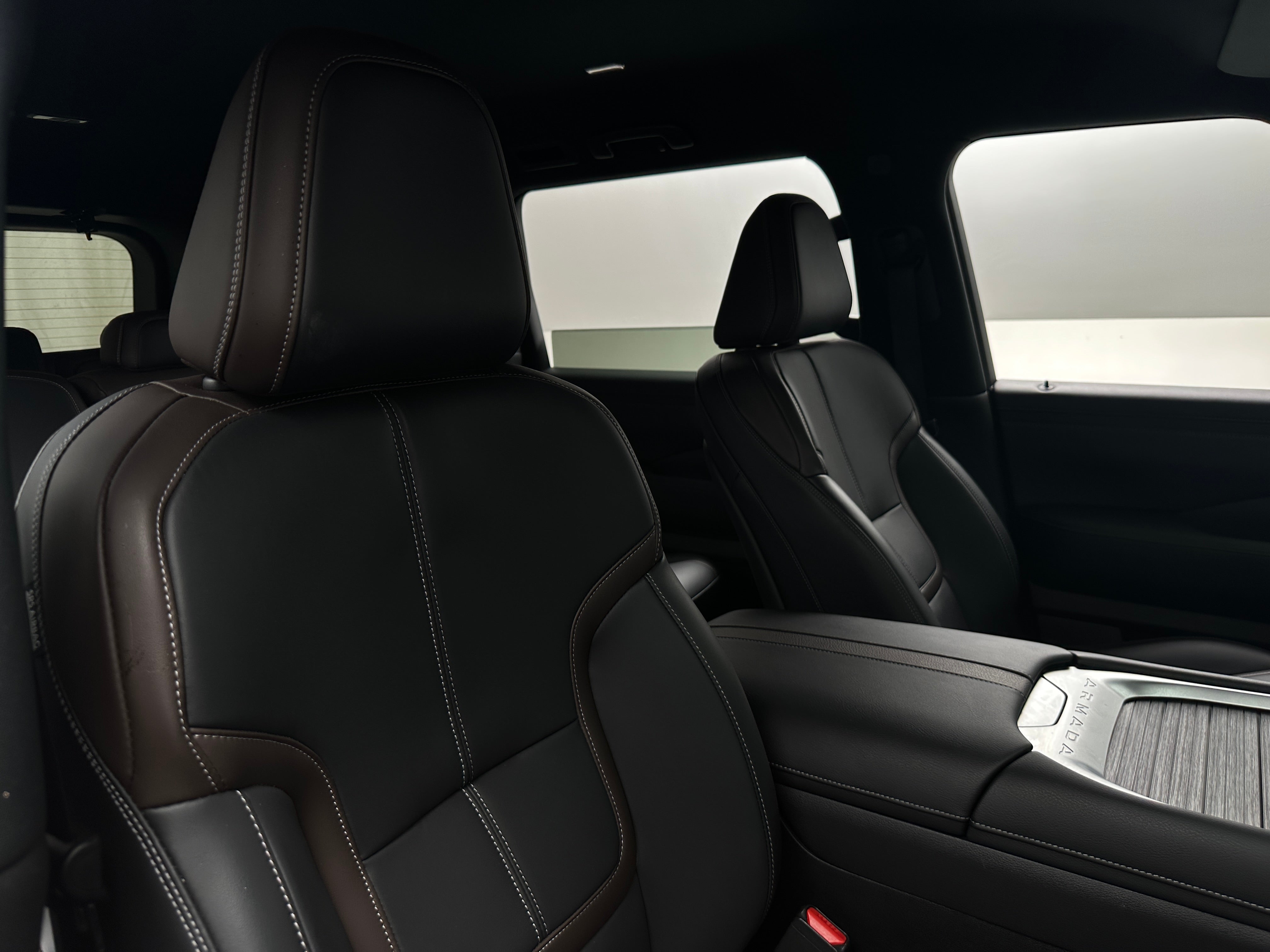 nissan armada 2025 JN8AY3BD4S9301467 image nissan armada 2025 JN8AY3BD4S9301467 image