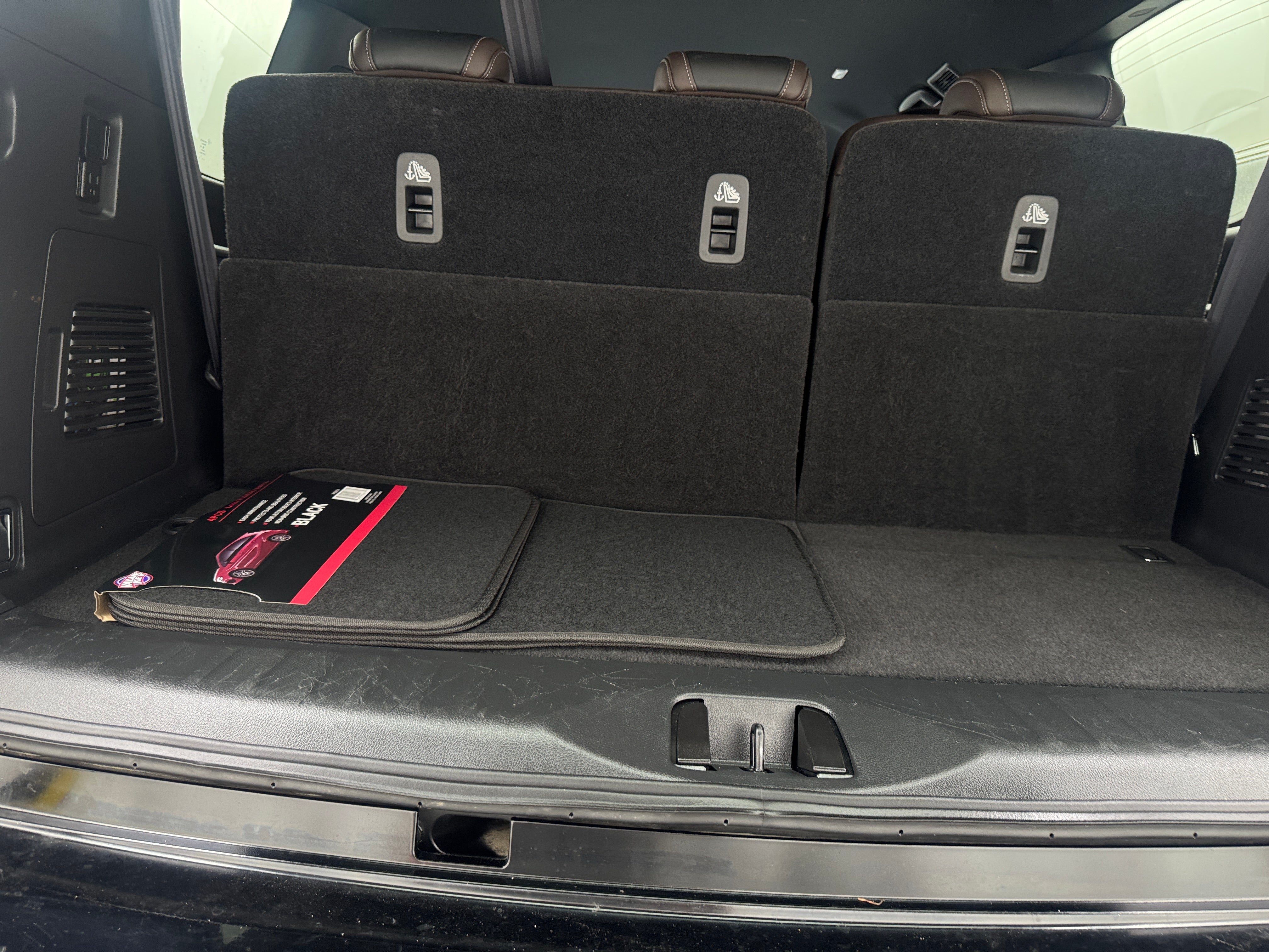 nissan armada 2025 JN8AY3BD1S9300745 image nissan armada 2025 JN8AY3BD1S9300745 image