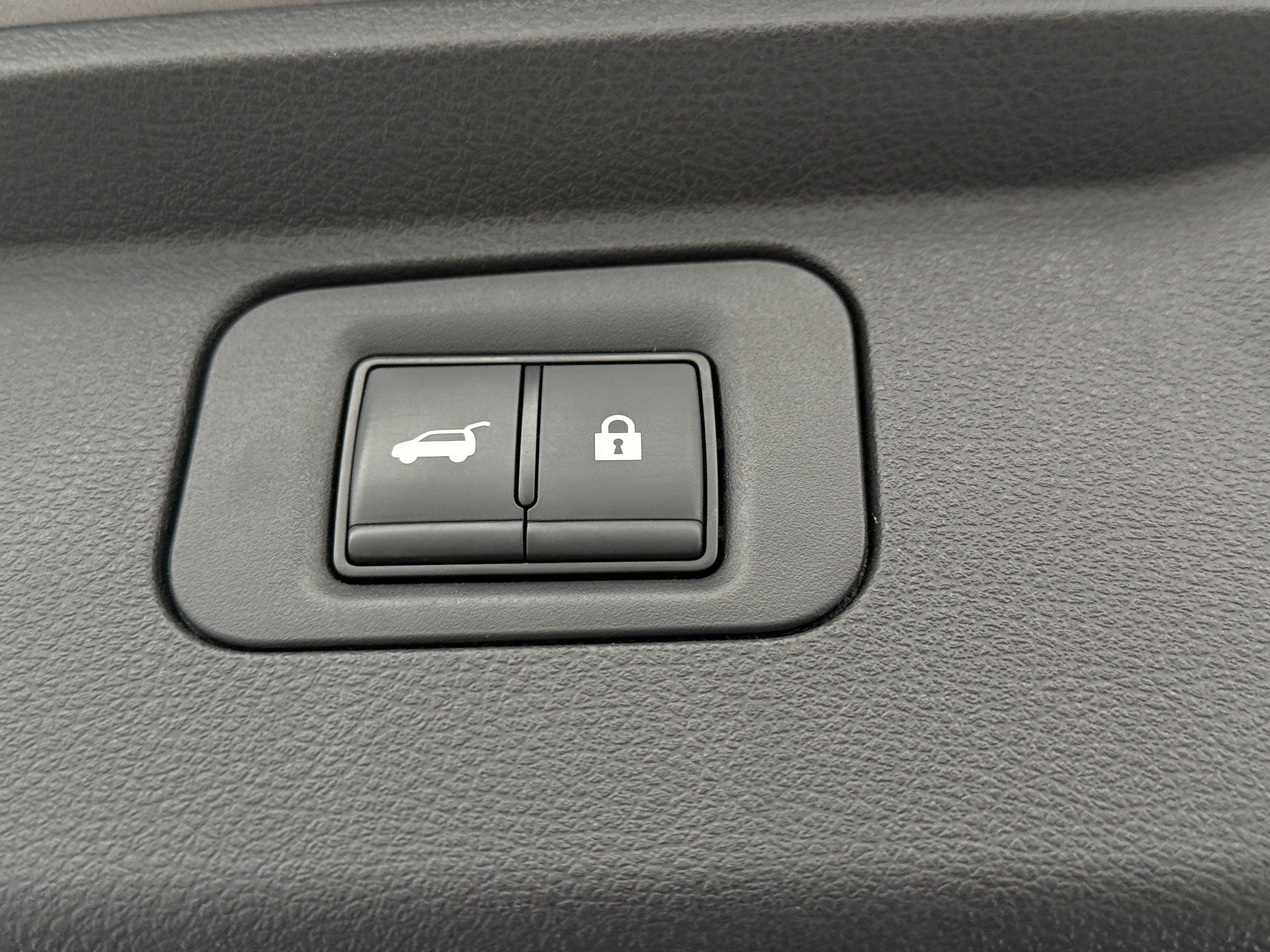 nissan armada 2025 JN8AY3BA5S9002558 image nissan armada 2025 JN8AY3BA5S9002558 image