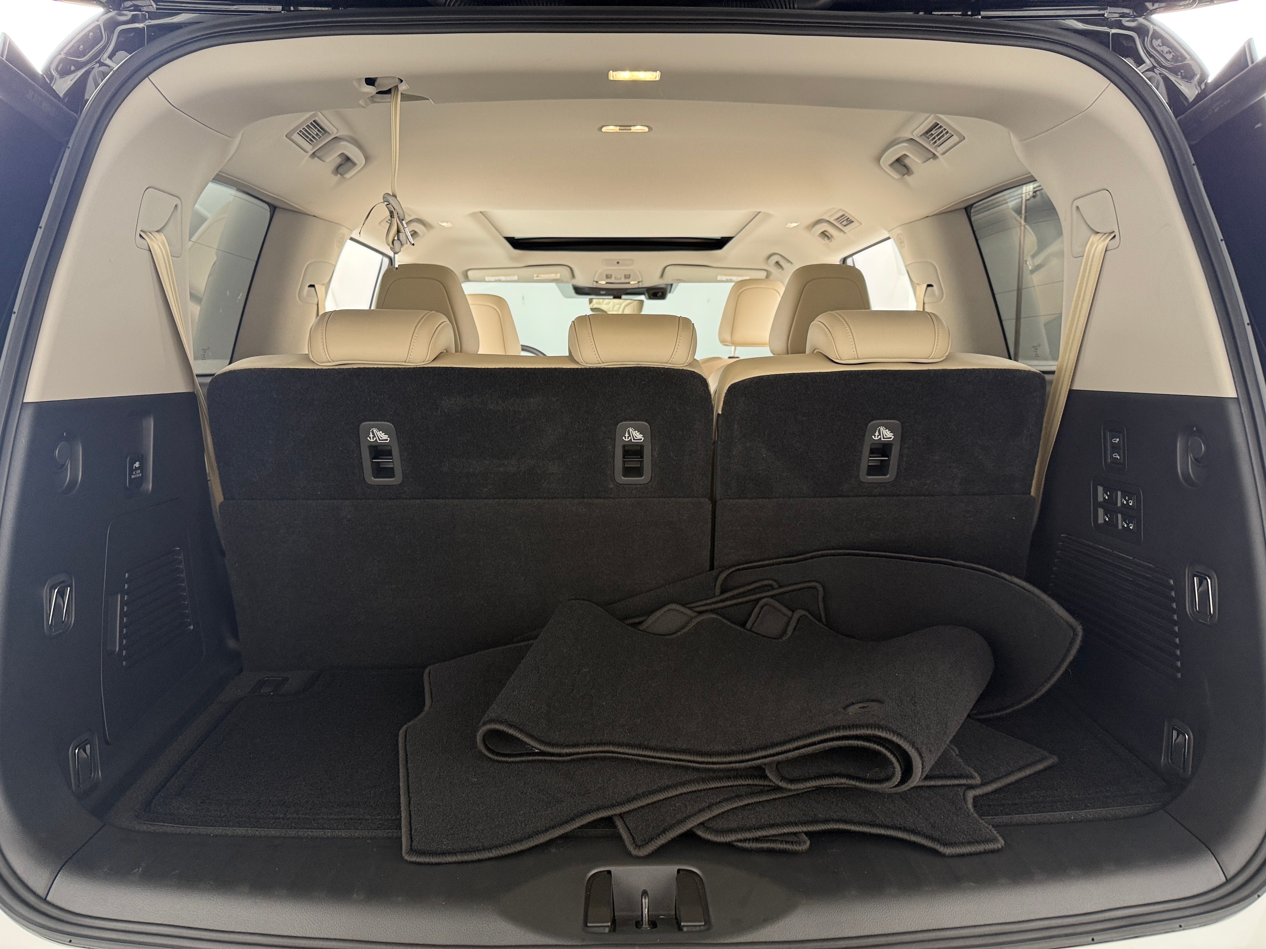 nissan armada 2025 JN8AY3CF0S9500371 image nissan armada 2025 JN8AY3CF0S9500371 image