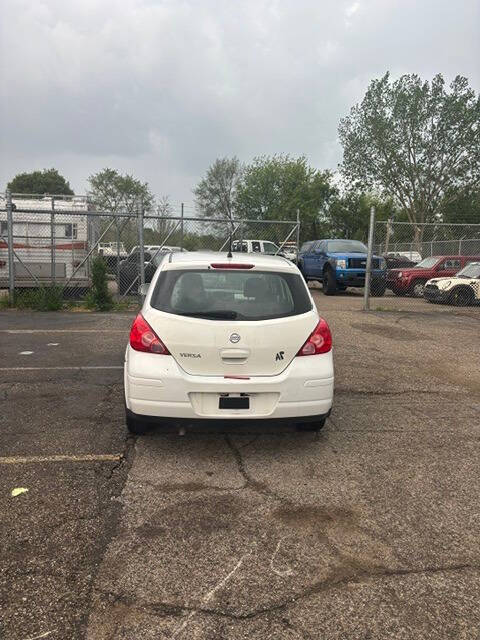 nissan versa 2008 3N1BC13E18L442557 image nissan versa 2008 3N1BC13E18L442557 image