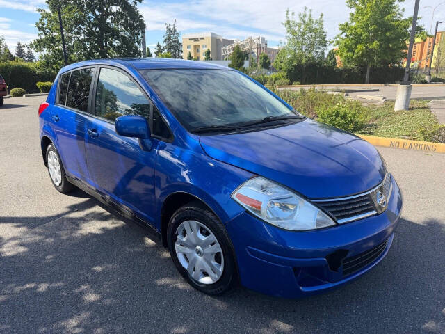 nissan versa 2009 3N1BC13E09L435570 image nissan versa 2009 3N1BC13E09L435570 image