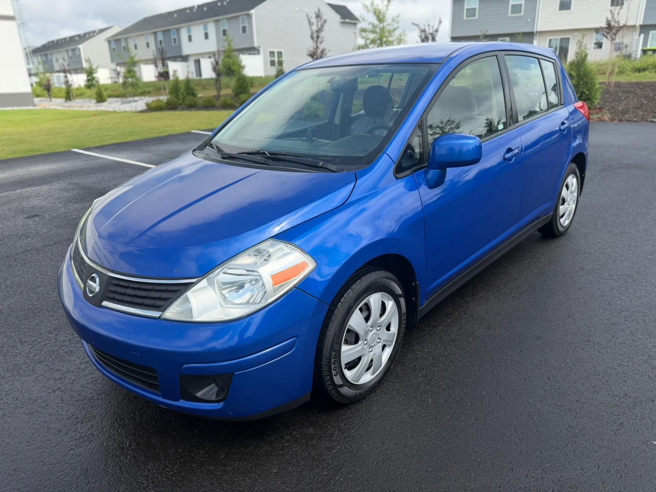 nissan versa 2009 3N1BC13E89L391947 image nissan versa 2009 3N1BC13E89L391947 image