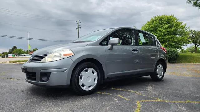 nissan versa 2007 3N1BC13E77L427480 image nissan versa 2007 3N1BC13E77L427480 image