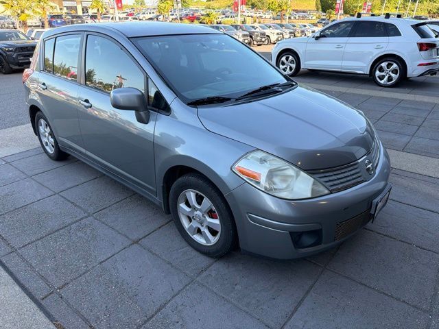 nissan versa 2007 3N1BC13E37L435172 image nissan versa 2007 3N1BC13E37L435172 image