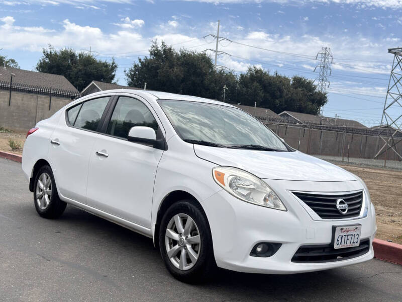 nissan versa 2012 3N1CN7AP2CL935663 image nissan versa 2012 3N1CN7AP2CL935663 image