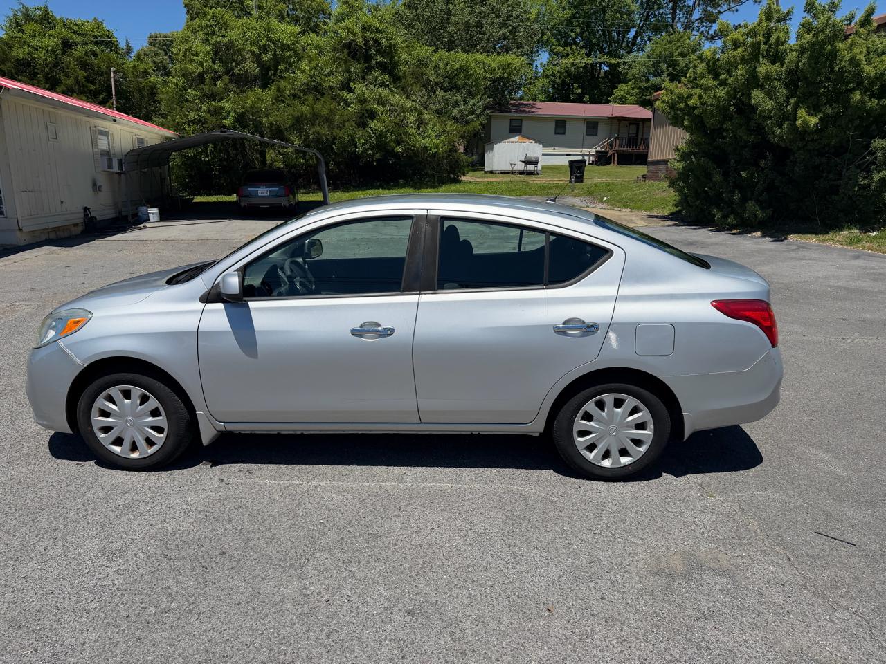 nissan versa 2012 3N1CN7AP0CL900927 image nissan versa 2012 3N1CN7AP0CL900927 image