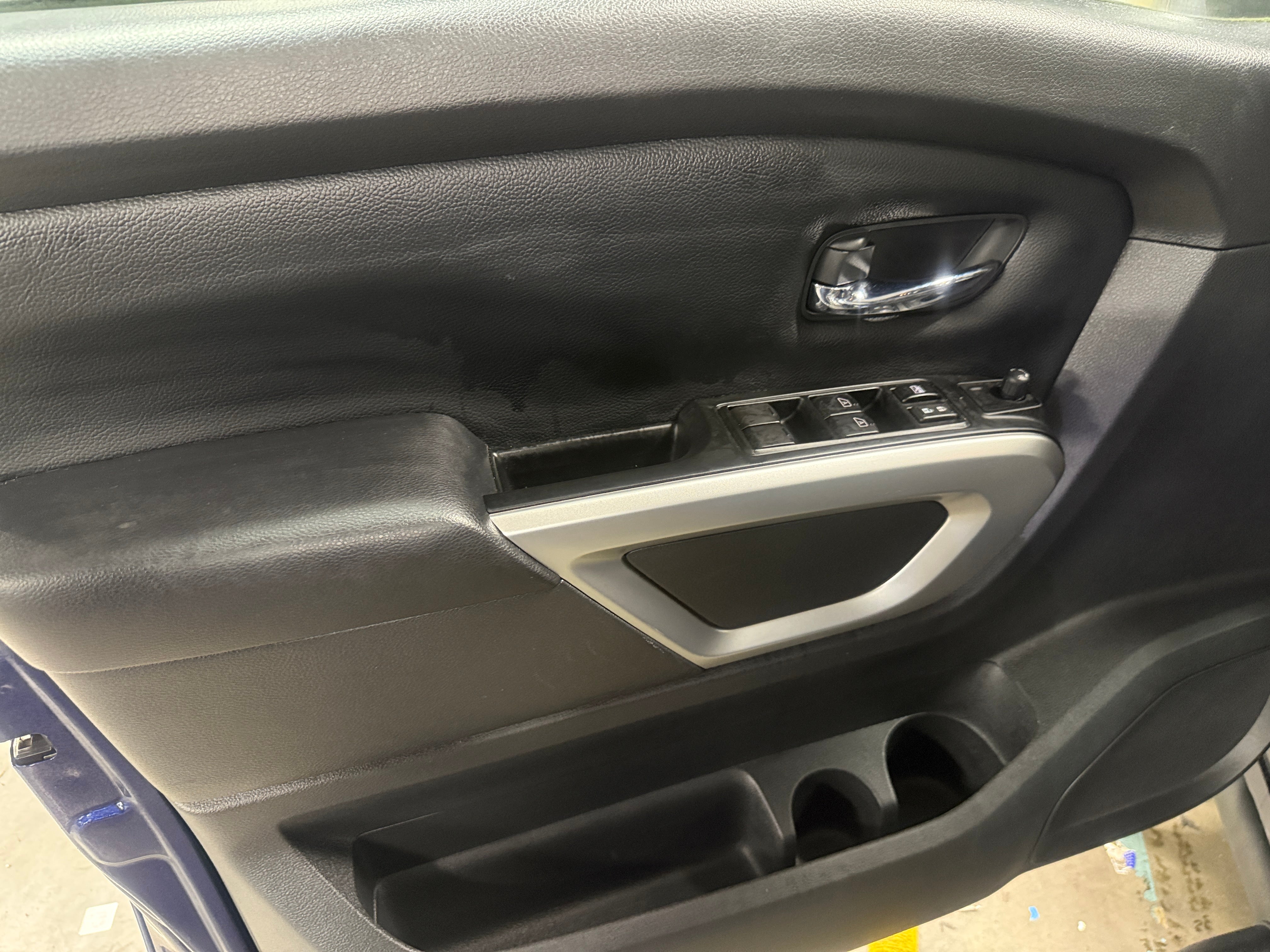 nissan titan 2023 1N6AA1ED7PN109021 image nissan titan 2023 1N6AA1ED7PN109021 image