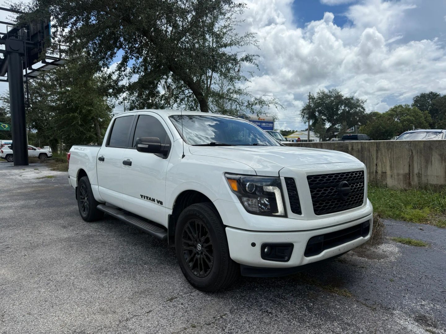 nissan titan 2019 1N6AA1E67KN500549 image nissan titan 2019 1N6AA1E67KN500549 image