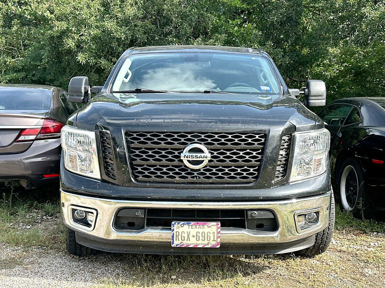 nissan titan 2019 1N6AA1E67KN502477 image nissan titan 2019 1N6AA1E67KN502477 image