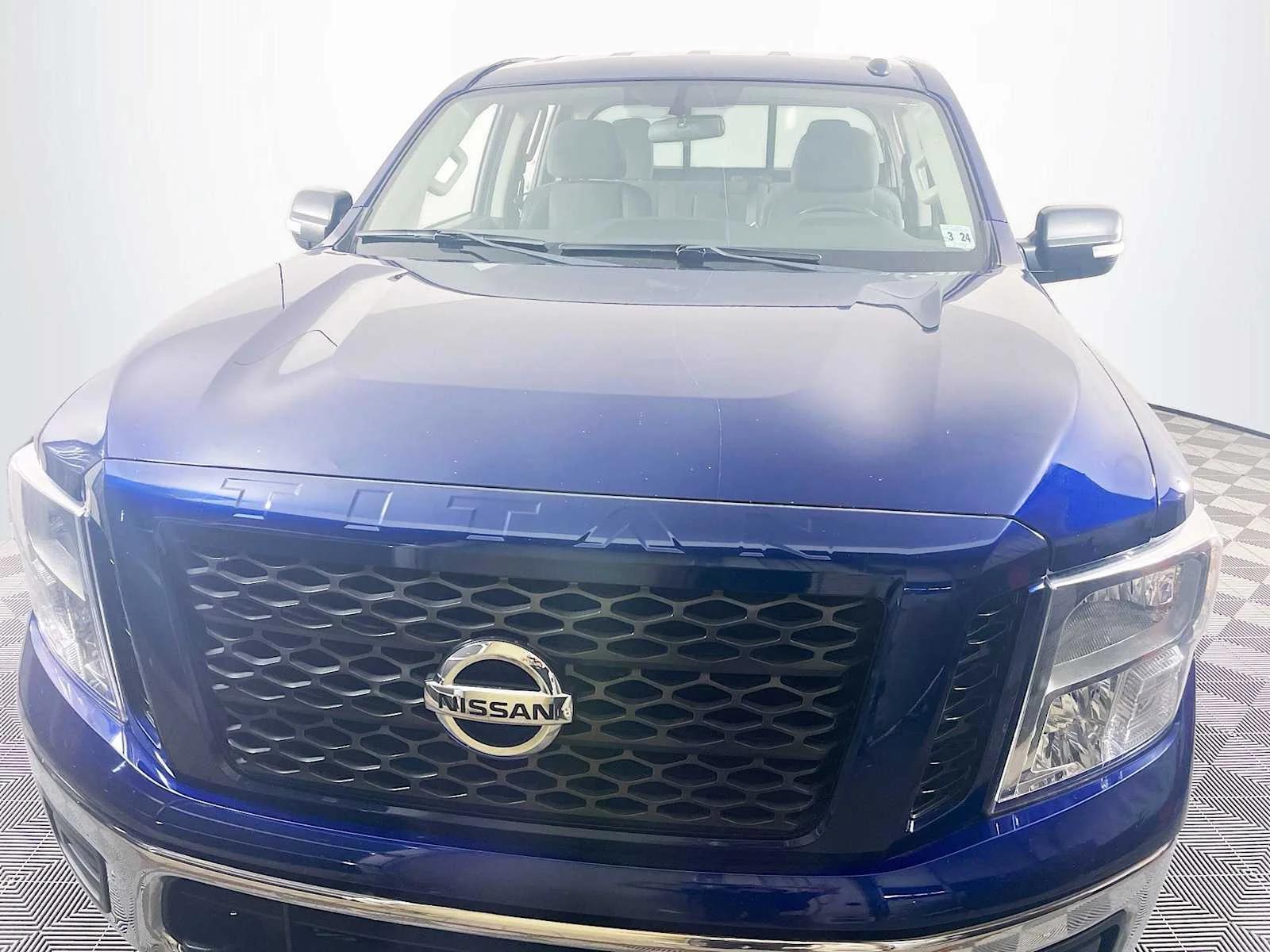 nissan titan 2019 1N6AA1EJ6KN518013 image nissan titan 2019 1N6AA1EJ6KN518013 image
