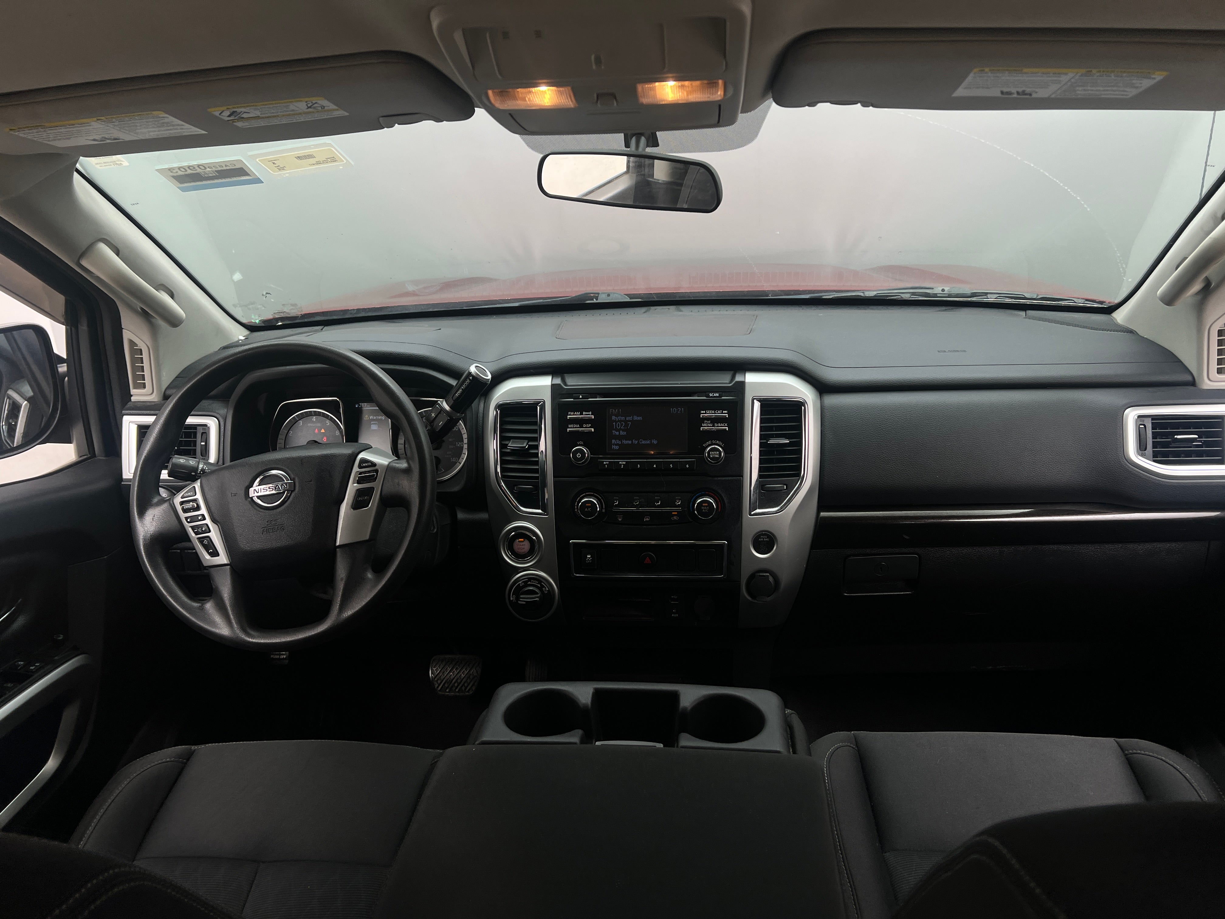 nissan titan 2018 1N6AA1EJXJN501617 image nissan titan 2018 1N6AA1EJXJN501617 image
