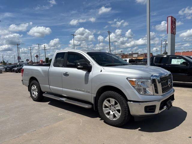 nissan titan 2018 1N6AA1CJ8JN547224 image nissan titan 2018 1N6AA1CJ8JN547224 image