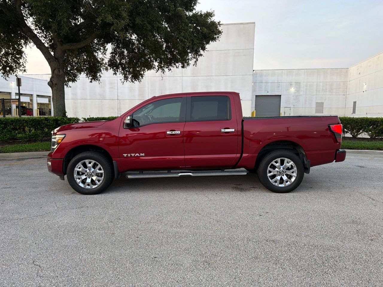 nissan titan 2021 1N6AA1ED1MN501858 image nissan titan 2021 1N6AA1ED1MN501858 image