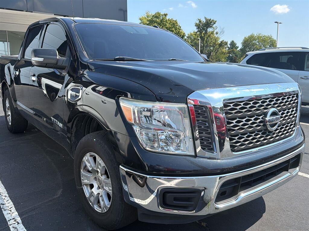 nissan titan 2017 1N6AA1EK6HN523066 image nissan titan 2017 1N6AA1EK6HN523066 image