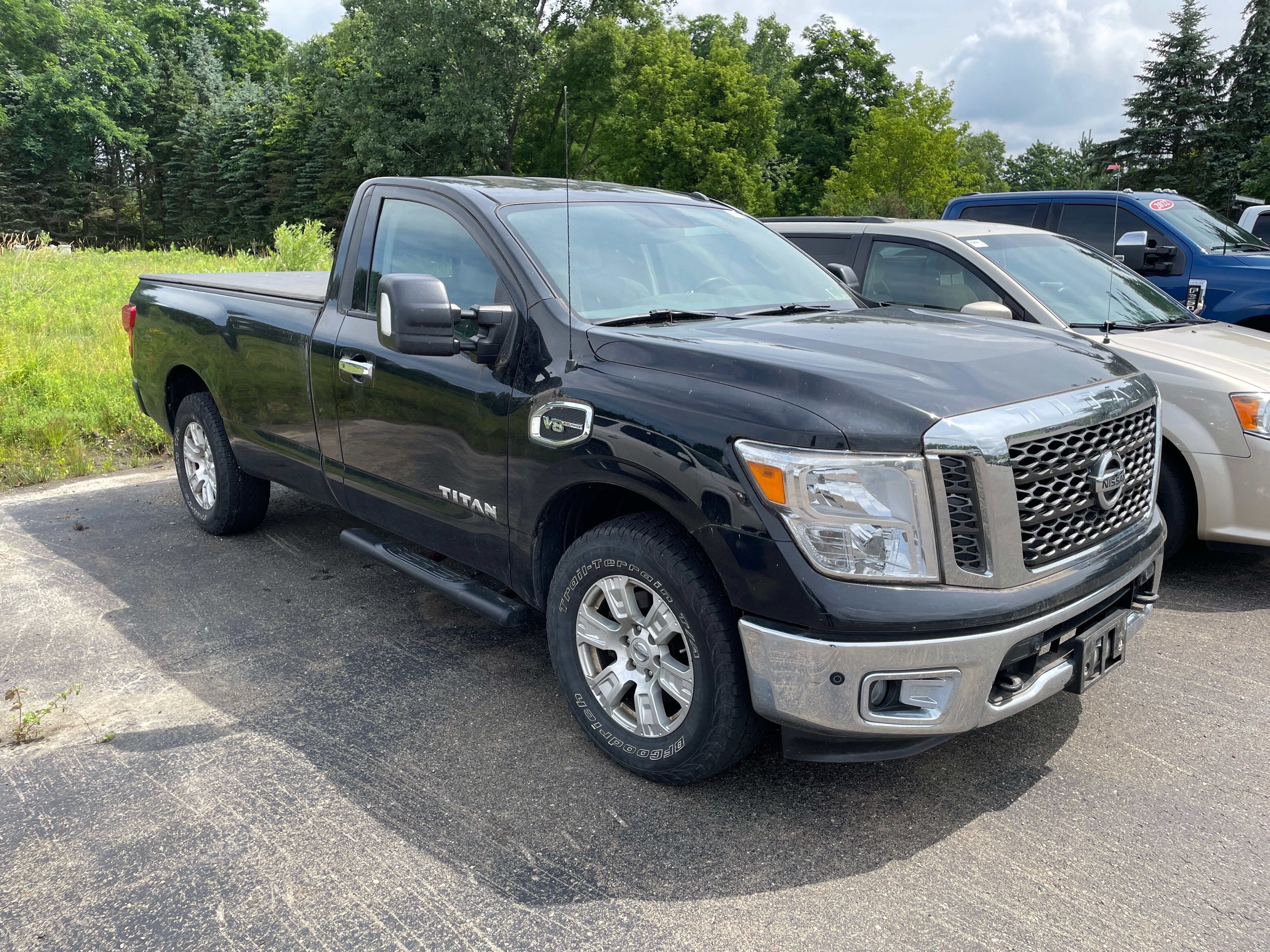 nissan titan 2017 1N6AA1R81HN545135 image nissan titan 2017 1N6AA1R81HN545135 image