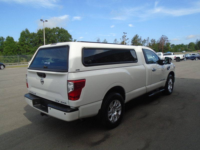 nissan titan 2017 1N6AA1R86HN545504 image nissan titan 2017 1N6AA1R86HN545504 image