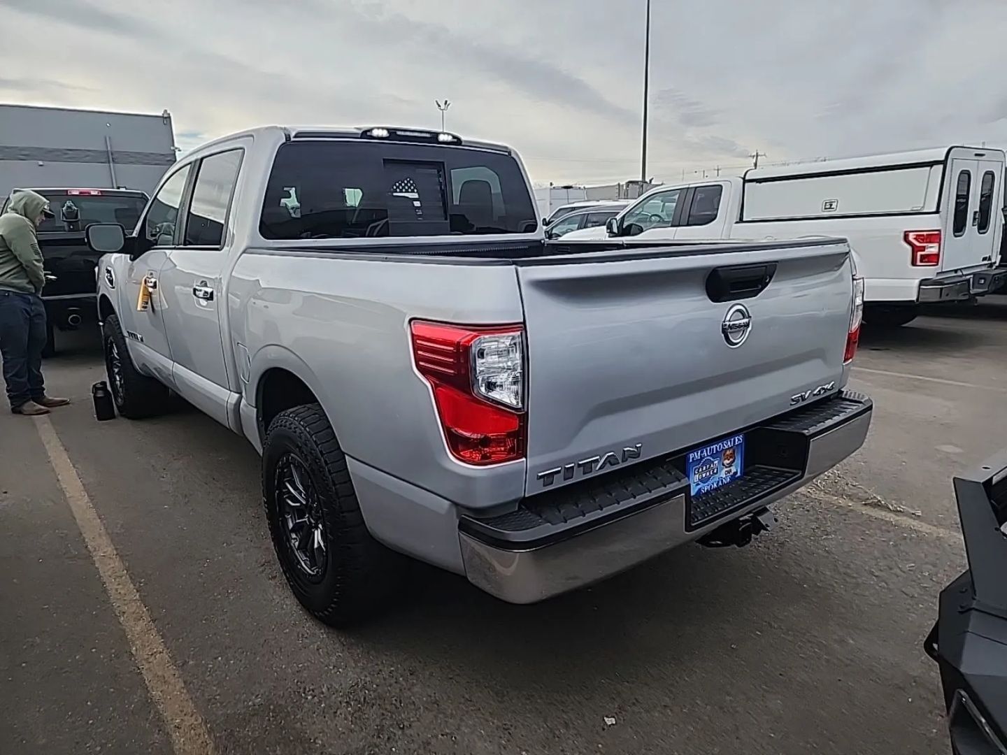 nissan titan 2017 1N6AA1EJ1HN540610 image nissan titan 2017 1N6AA1EJ1HN540610 image