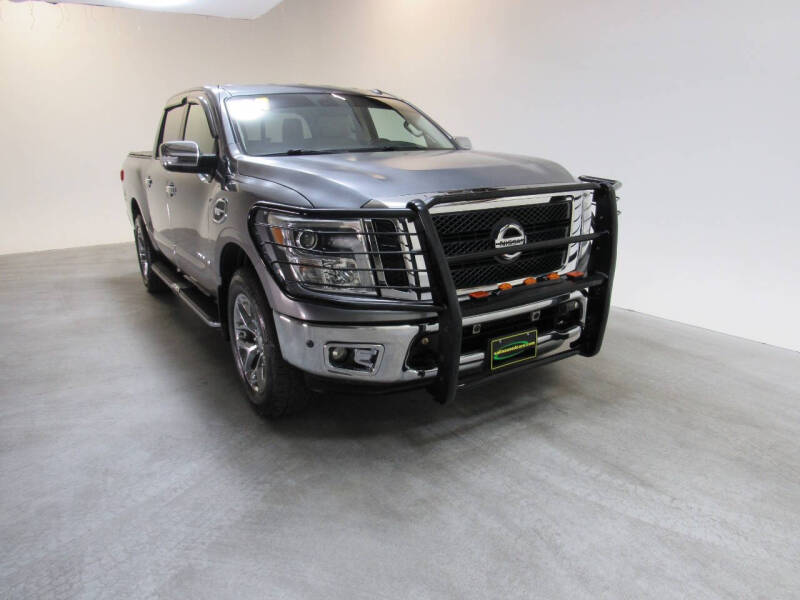 nissan titan 2017 1N6AA1E50HN505639 image nissan titan 2017 1N6AA1E50HN505639 image