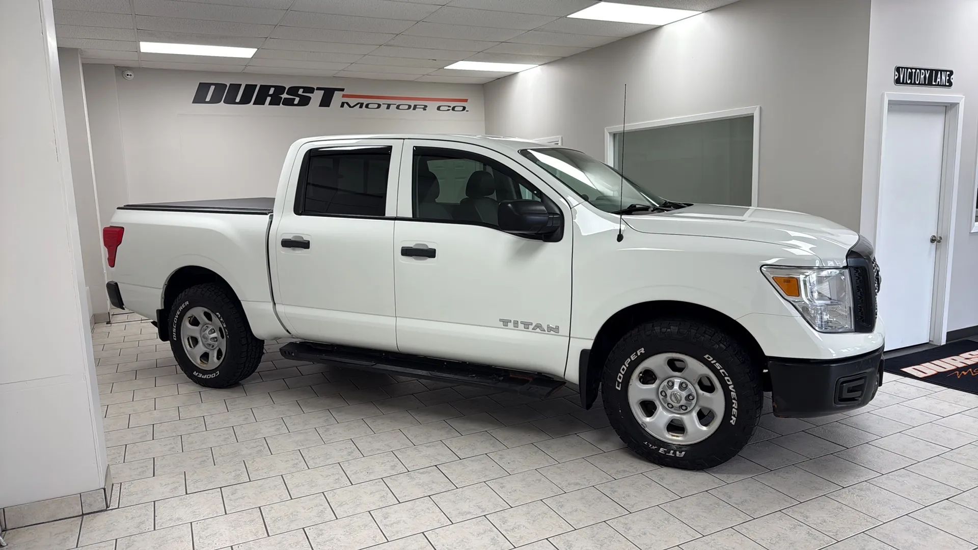nissan titan 2017 1N6AA1EJ2HN542642 image nissan titan 2017 1N6AA1EJ2HN542642 image