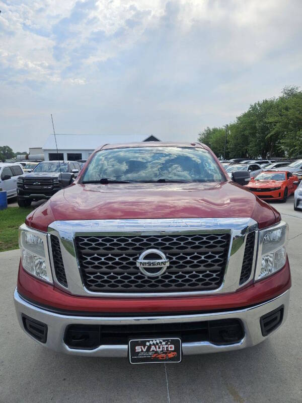 nissan titan 2017 1N6AA1EJ3HN555691 image nissan titan 2017 1N6AA1EJ3HN555691 image