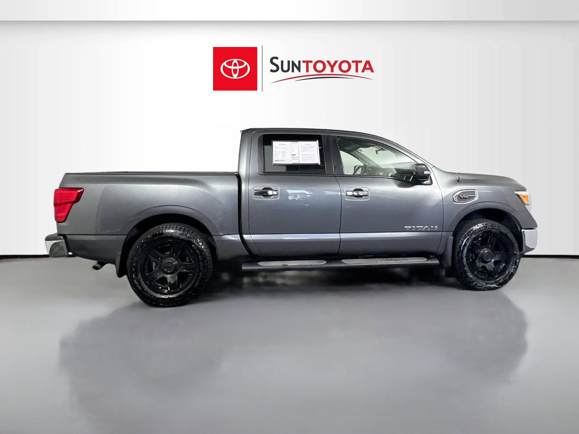 nissan titan 2017 1N6AA1EKXHN524771 image nissan titan 2017 1N6AA1EKXHN524771 image