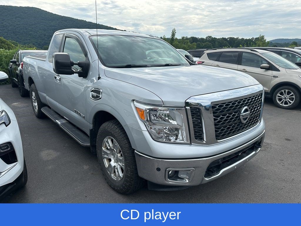 nissan titan 2017 1N6AA1C50HN553290 image nissan titan 2017 1N6AA1C50HN553290 image
