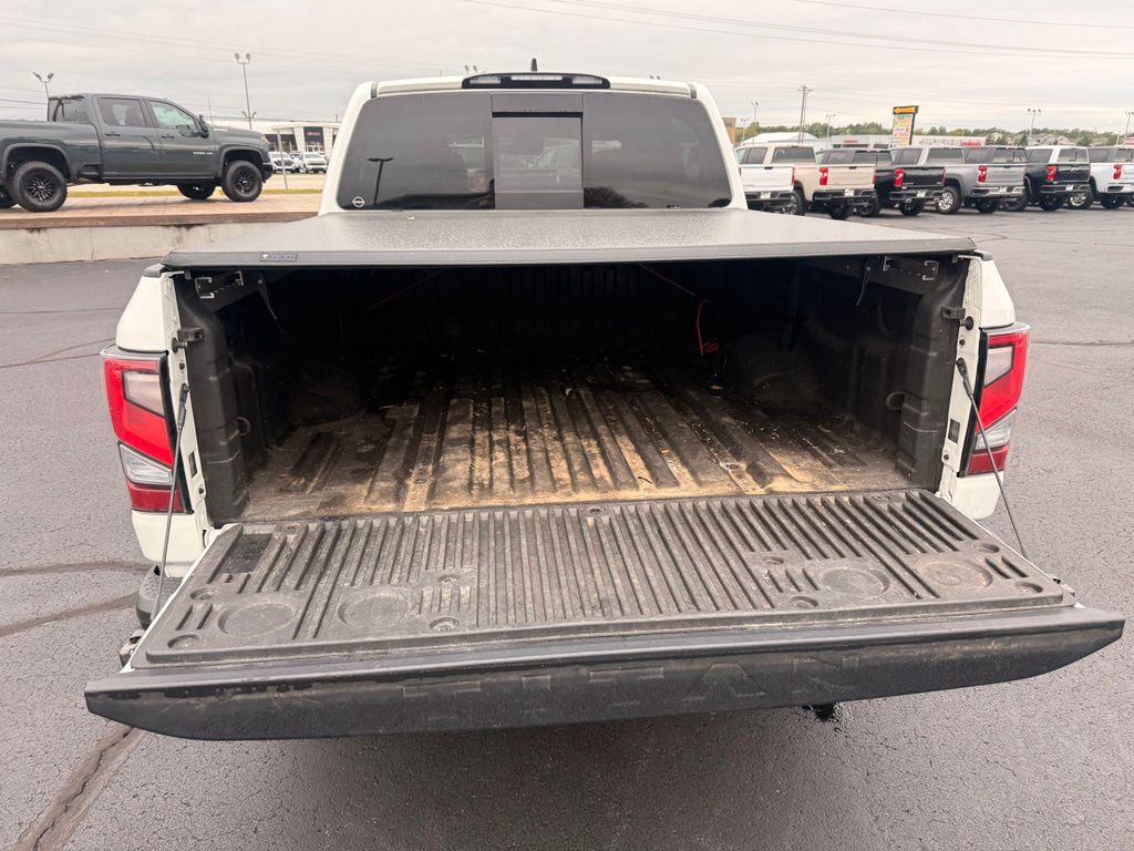 nissan titan 2024 1N6AA1ED0RN117867 image nissan titan 2024 1N6AA1ED0RN117867 image