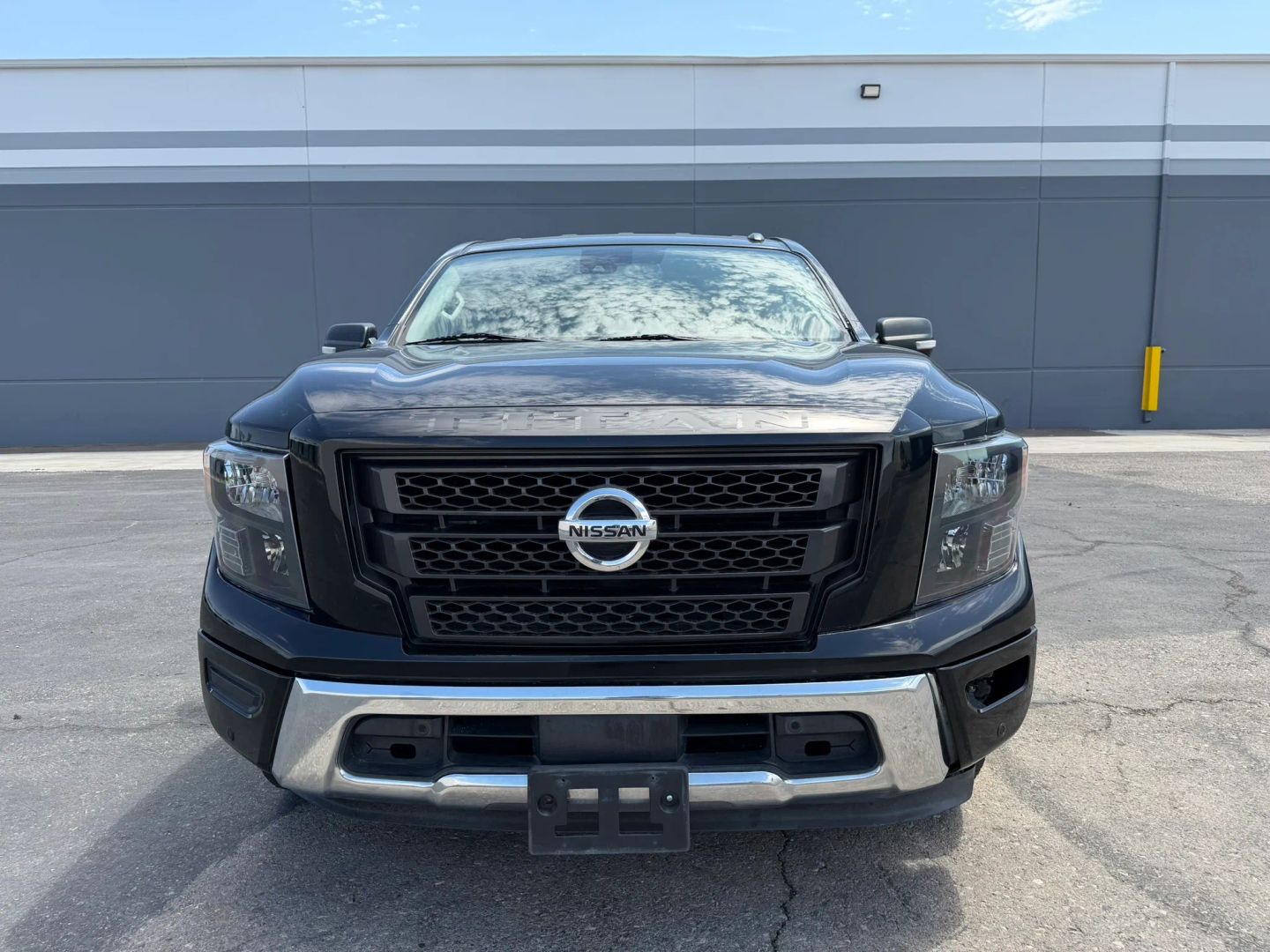 nissan titan 2020 1N6AA1EF4LN506245 image nissan titan 2020 1N6AA1EF4LN506245 image