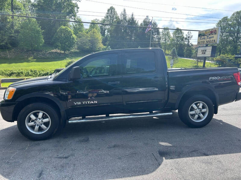 nissan titan 2011 1N6AA0EC5BN301922 image nissan titan 2011 1N6AA0EC5BN301922 image