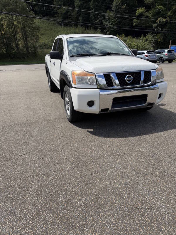 nissan titan 2011 1N6AA0EJ4BN306494 image nissan titan 2011 1N6AA0EJ4BN306494 image