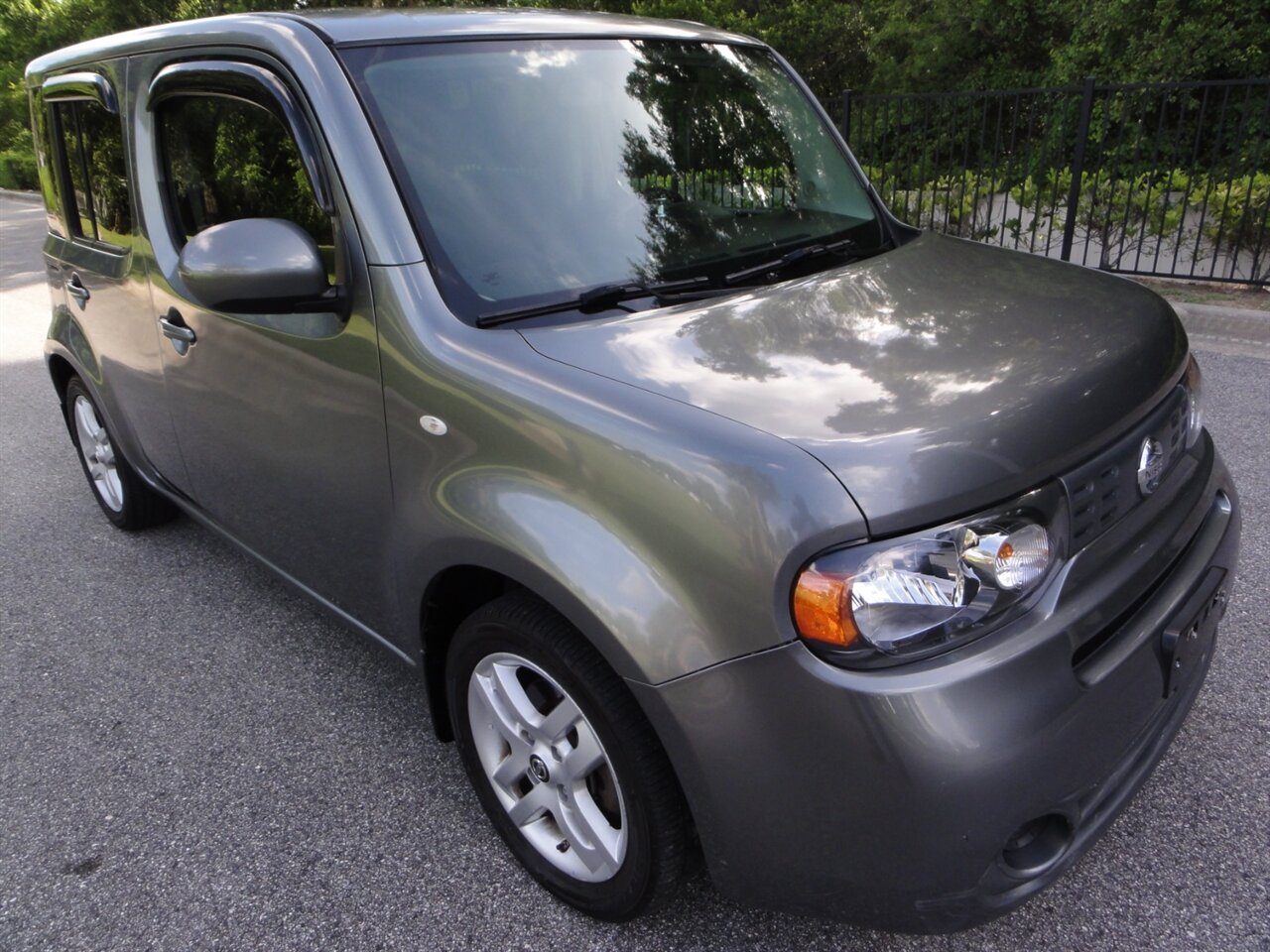 nissan cube 2011 JN8AZ2KR9BT200401 image nissan cube 2011 JN8AZ2KR9BT200401 image
