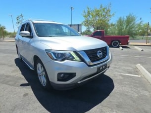 nissan pathfinder 2019 5N1DR2MM8KC585228 image nissan pathfinder 2019 5N1DR2MM8KC585228 image