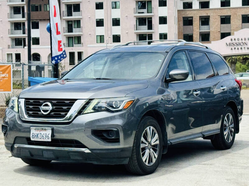 nissan pathfinder 2019 5N1DR2MN6KC586323 image nissan pathfinder 2019 5N1DR2MN6KC586323 image