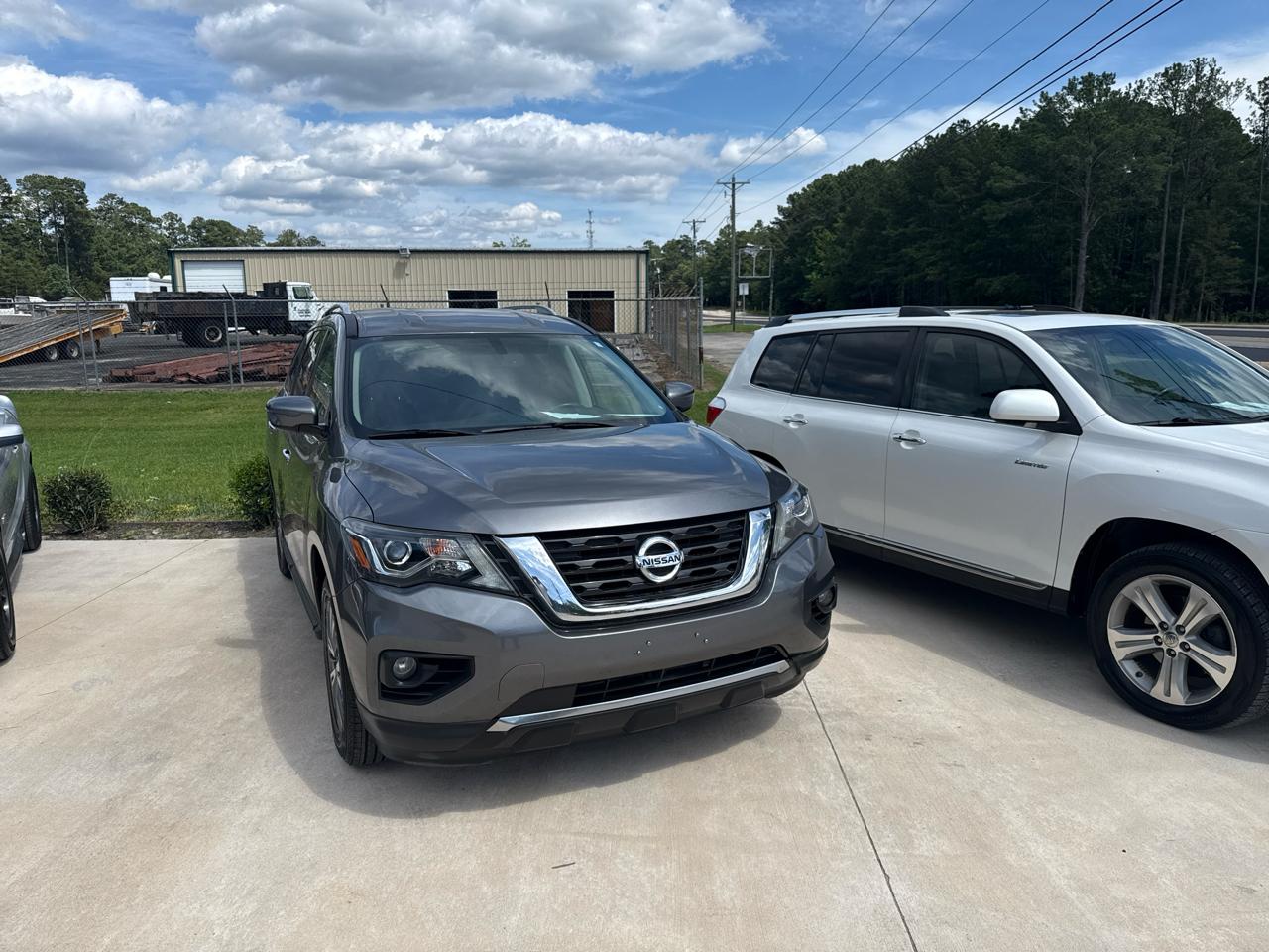 nissan pathfinder 2019 5N1DR2MN6KC635908 image nissan pathfinder 2019 5N1DR2MN6KC635908 image