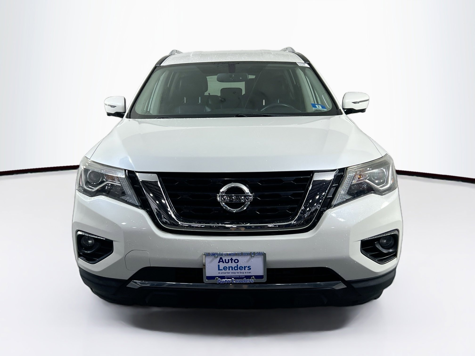 nissan pathfinder 2018 5N1DR2MM8JC654806 image nissan pathfinder 2018 5N1DR2MM8JC654806 image