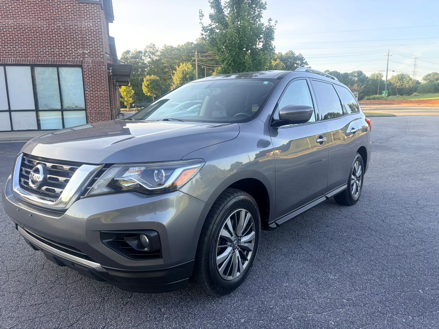 nissan pathfinder 2018 5N1DR2MM4JC645939 image nissan pathfinder 2018 5N1DR2MM4JC645939 image