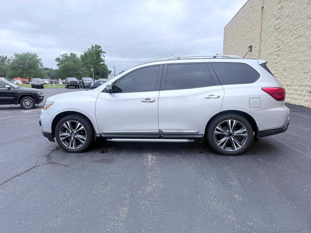 nissan pathfinder 2018 5N1DR2MM7JC660581 image nissan pathfinder 2018 5N1DR2MM7JC660581 image