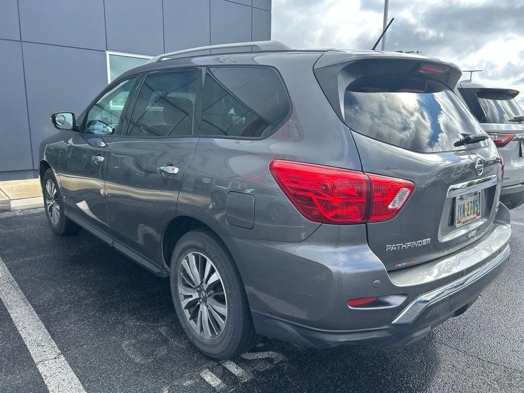 nissan pathfinder 2017 5N1DR2MM9HC691745 image nissan pathfinder 2017 5N1DR2MM9HC691745 image