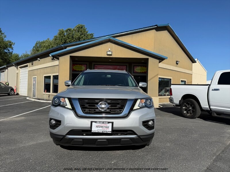 nissan pathfinder 2017 5N1DR2MM9HC664030 image nissan pathfinder 2017 5N1DR2MM9HC664030 image
