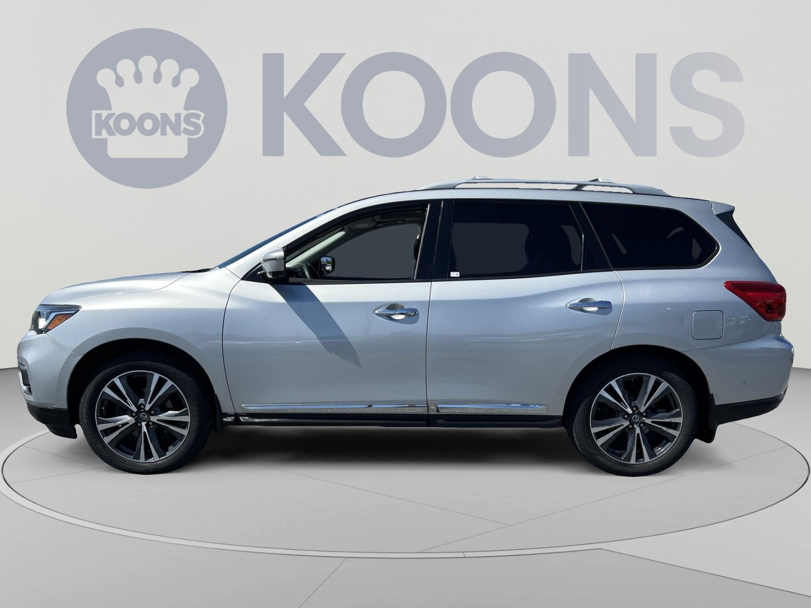 nissan pathfinder 2017 5N1DR2MM3HC607385 image nissan pathfinder 2017 5N1DR2MM3HC607385 image