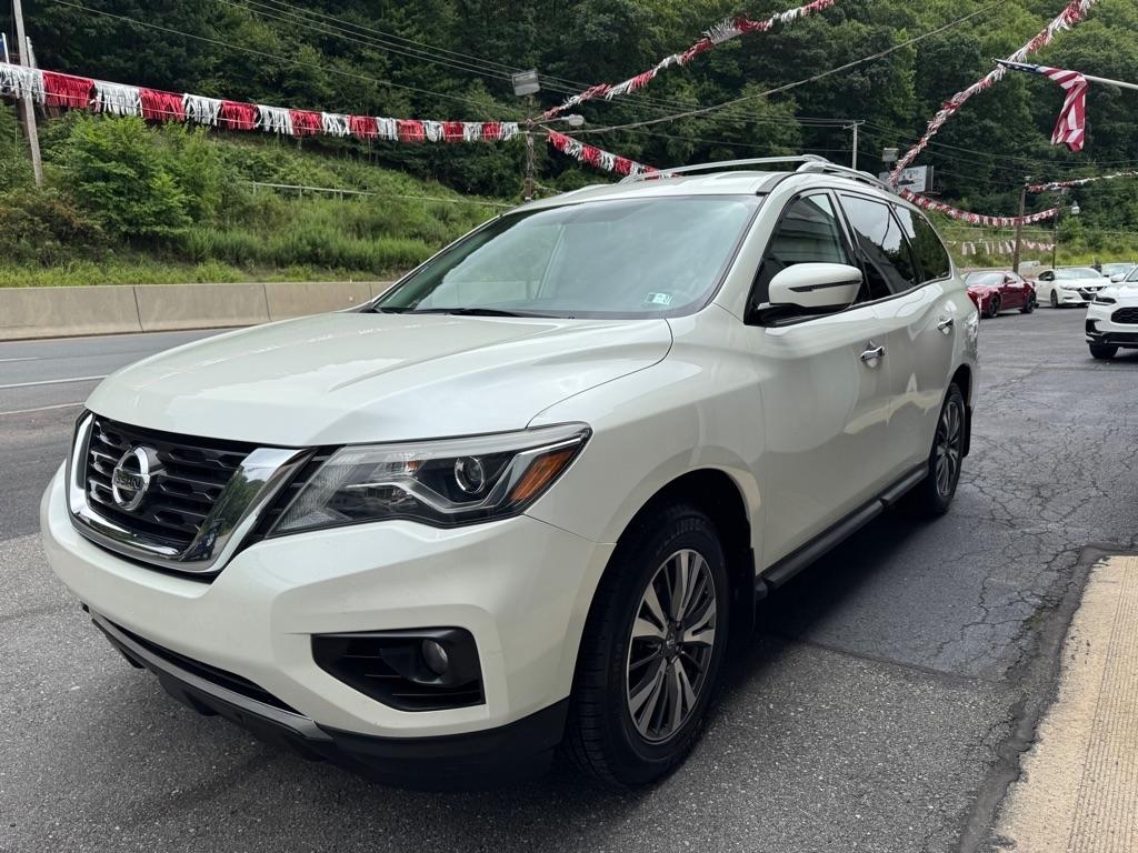 nissan pathfinder 2017 5N1DR2MM9HC697352 image nissan pathfinder 2017 5N1DR2MM9HC697352 image