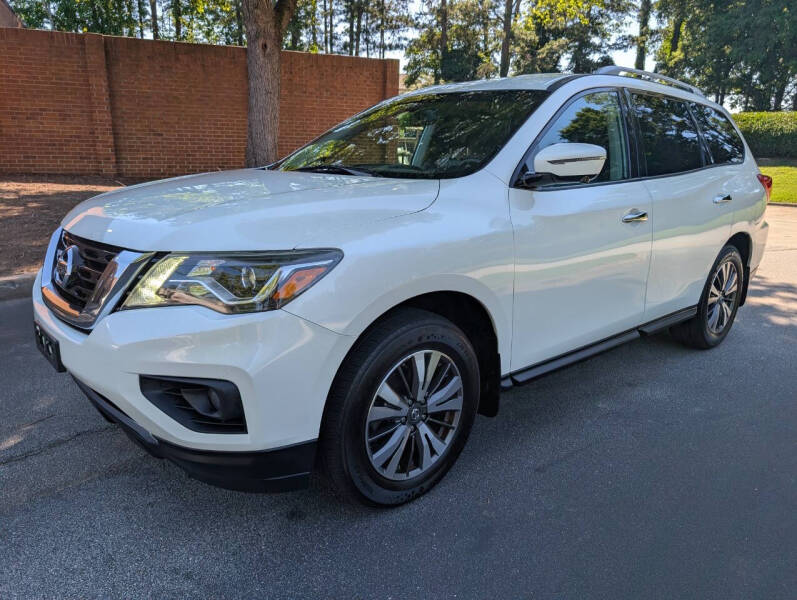 nissan pathfinder 2017 5N1DR2MM2HC906284 image nissan pathfinder 2017 5N1DR2MM2HC906284 image