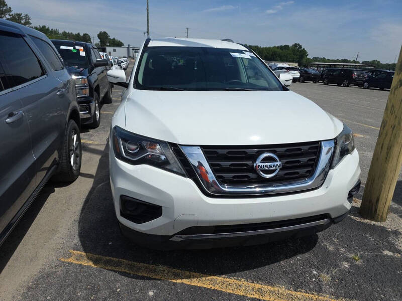 nissan pathfinder 2017 5N1DR2MM3HC694740 image nissan pathfinder 2017 5N1DR2MM3HC694740 image