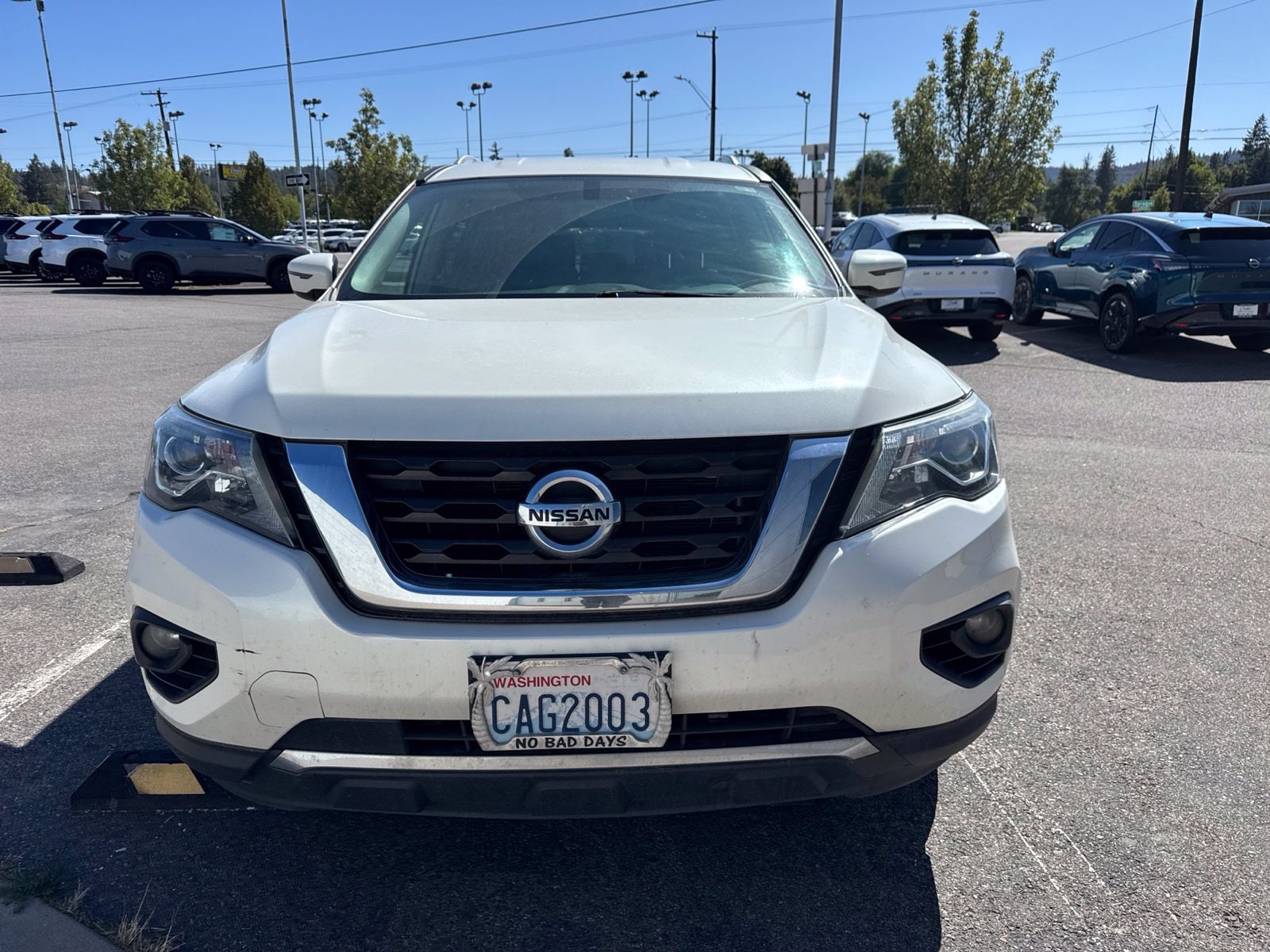 nissan pathfinder 2017 5N1DR2MM5HC624270 image nissan pathfinder 2017 5N1DR2MM5HC624270 image
