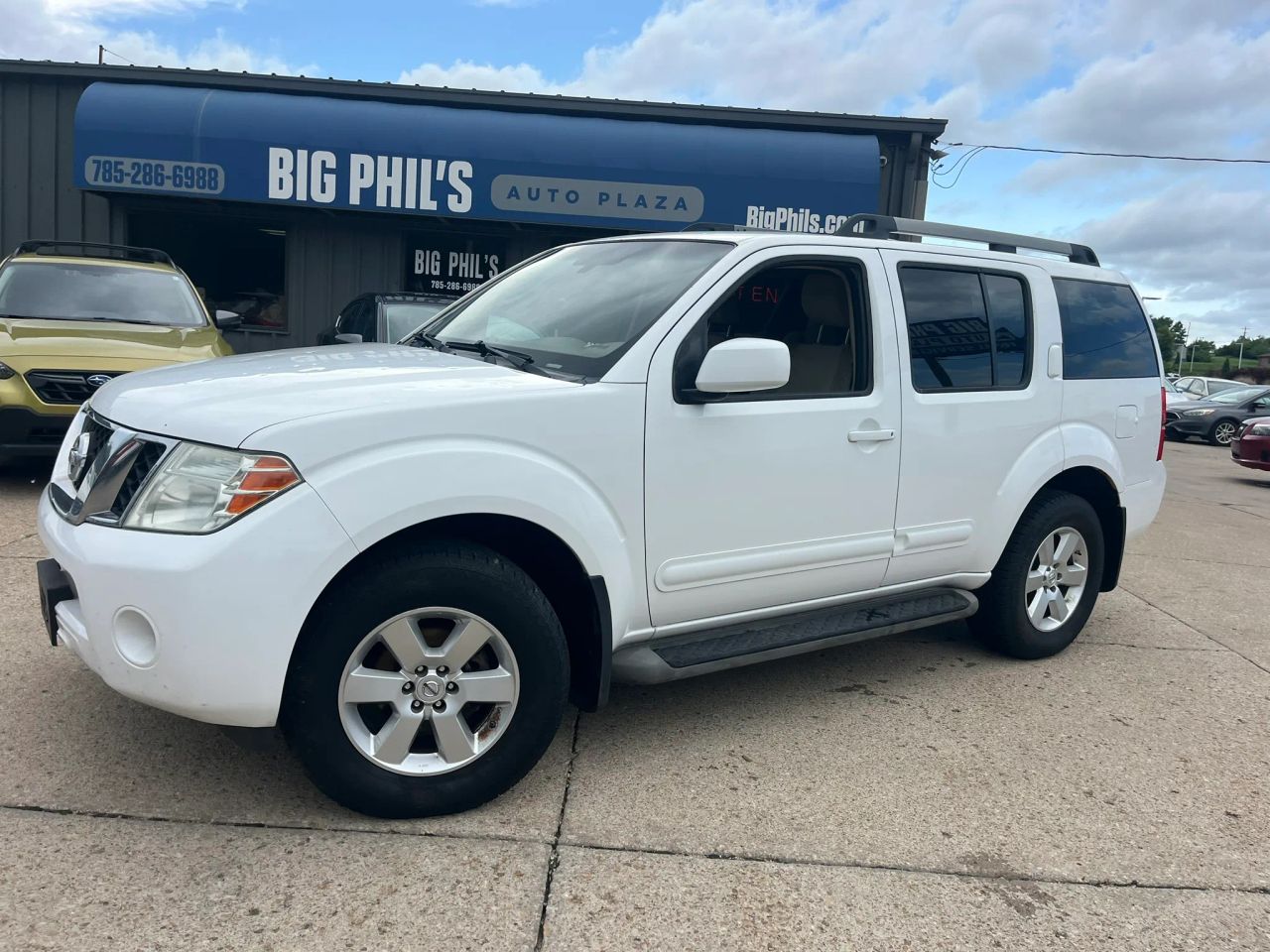 nissan pathfinder 2012 5N1AR1NB9CC634125 image nissan pathfinder 2012 5N1AR1NB9CC634125 image
