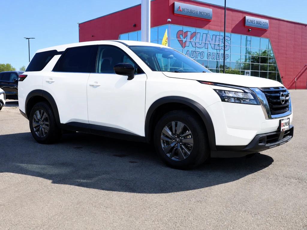 nissan pathfinder 2024 5N1DR3AC0RC240027 image nissan pathfinder 2024 5N1DR3AC0RC240027 image
