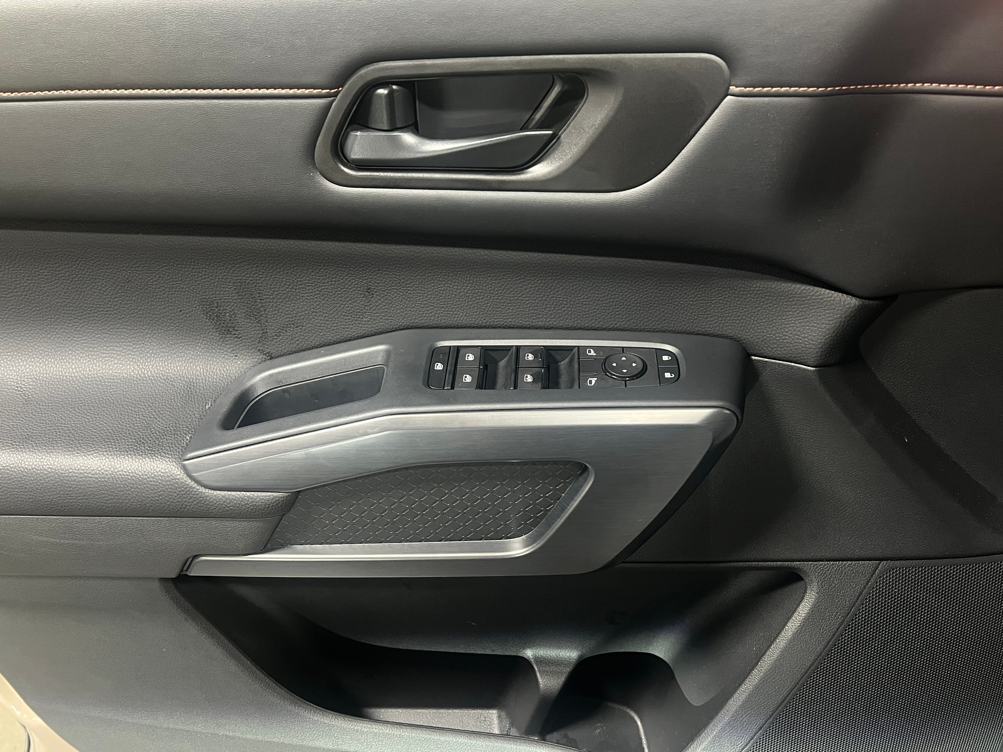 nissan pathfinder 2024 5N1DR3BDXRC301097 image nissan pathfinder 2024 5N1DR3BDXRC301097 image