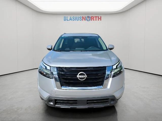nissan pathfinder 2024 5N1DR3BC2RC294105 image